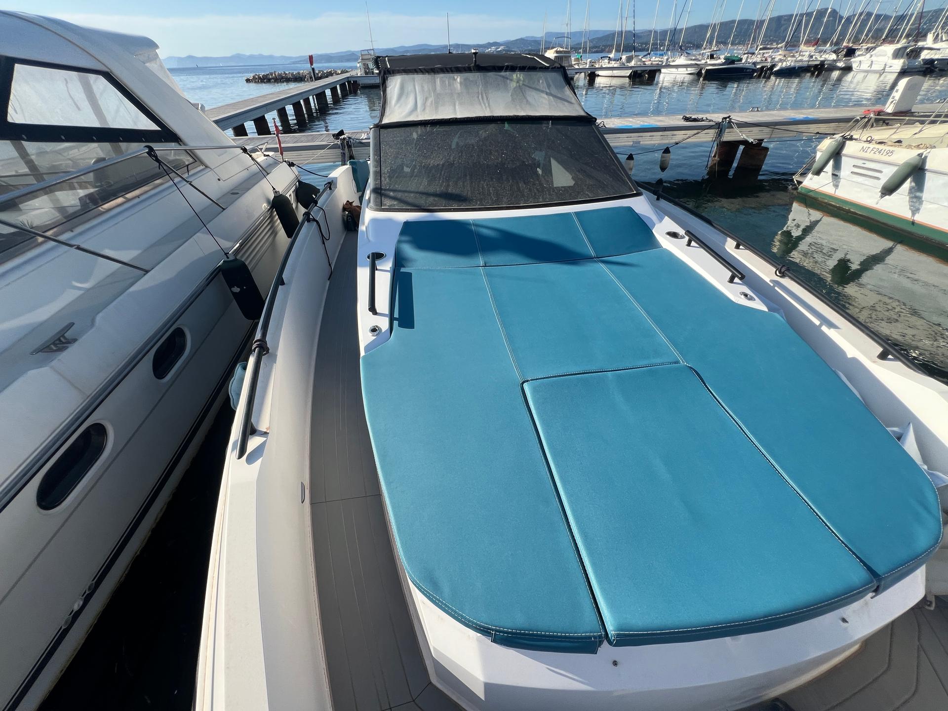 slider 3 Rio Yachts Daytona 34